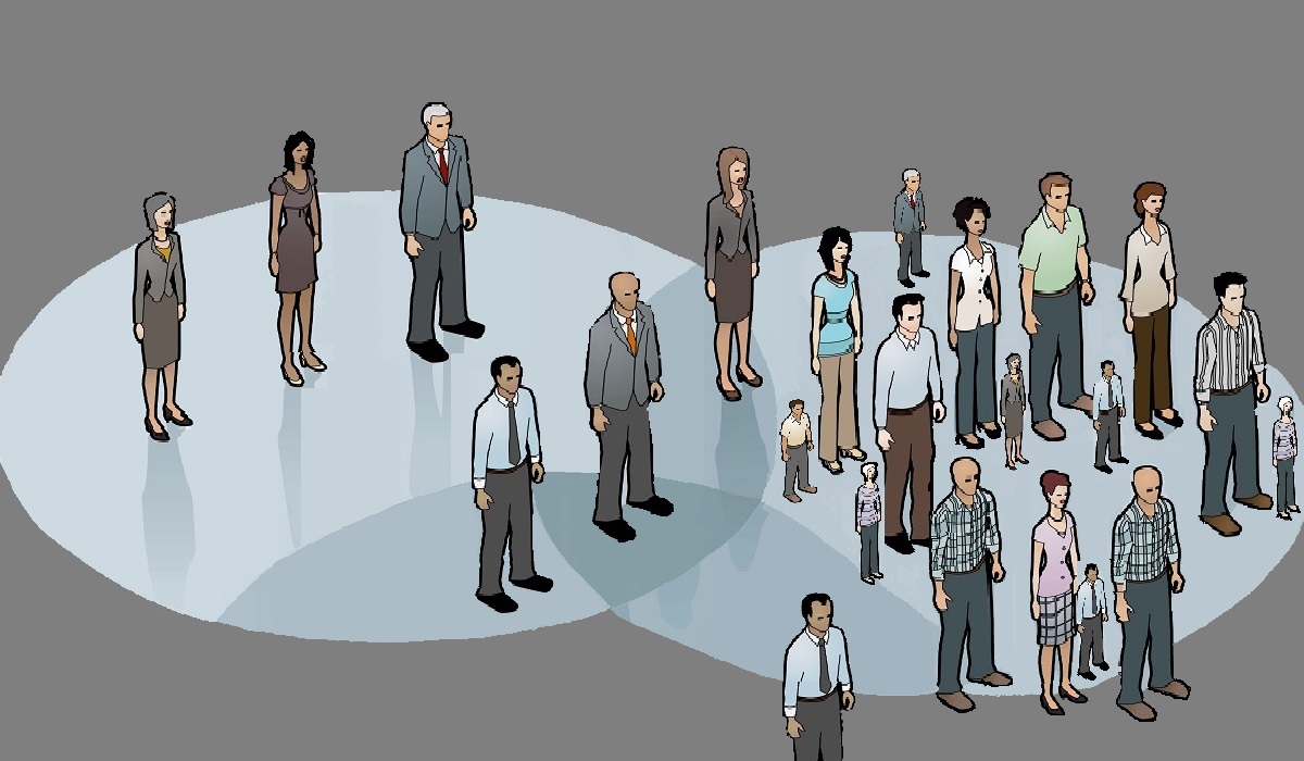 افسانه و افسون طبقه‌ی «متوسط»