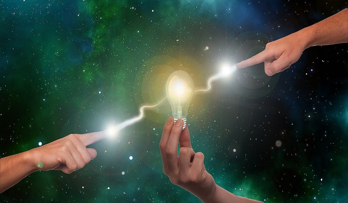 رشد و بالندگی انسان و دگرگونی نهادی سوسیالیستی