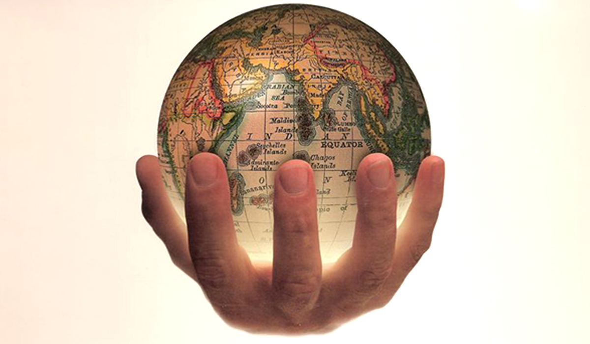 بت‌واره‌پرستی امپراتوری