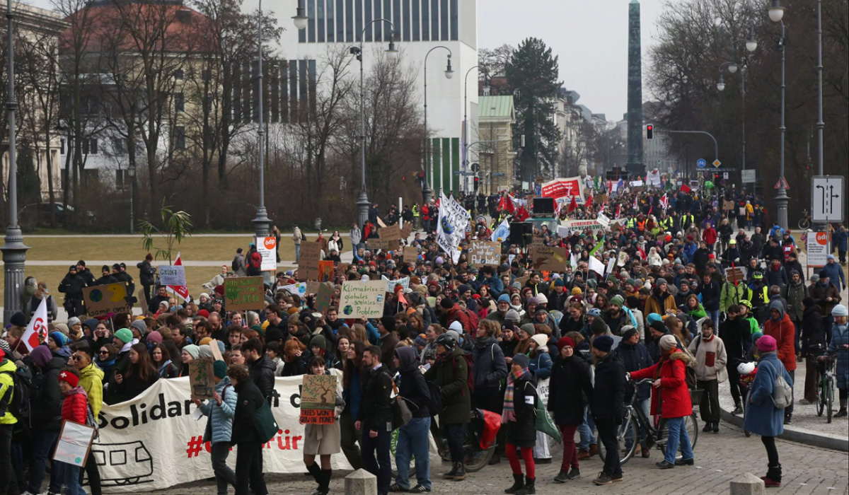 علیه سرمایه‌داری، بنا به تجربه