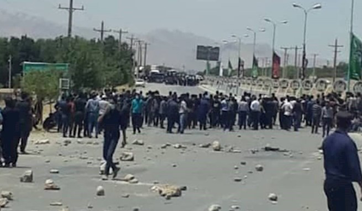 از قیام تشنگان تا شورش‌ گرسنگان